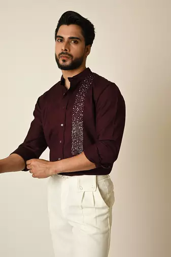 Wine terrycot embroidered thread drowning shirt