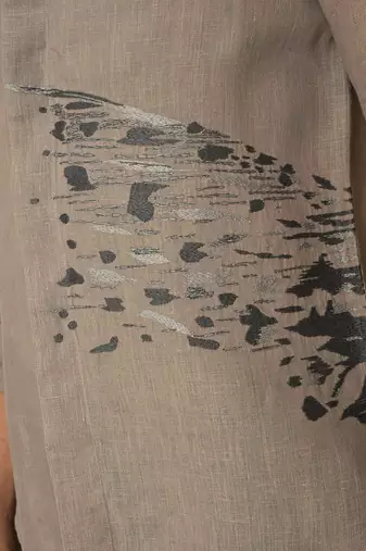 Beige pure linen embroidered thread splash shirt