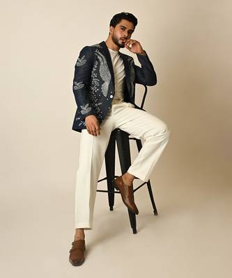 Dark blue denim thread embroidered blazer 4