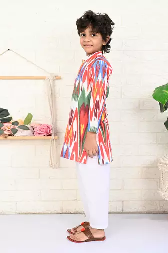 Multi color cotton printed kurta set