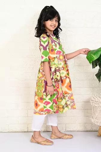 Multi color cotton printed kurta set