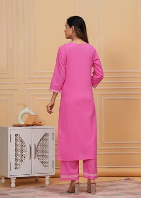Womens cotton pink & white embroidery work kurta and pants with dupatta 3