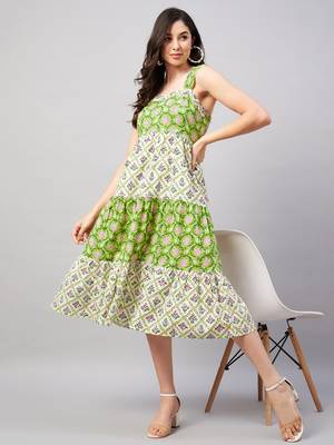 Winered women green & white shoulder strap panelled dress 2