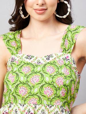 Winered women green & white shoulder strap panelled dress 4