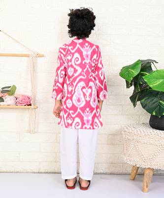 Pink cotton printed kurta set 4