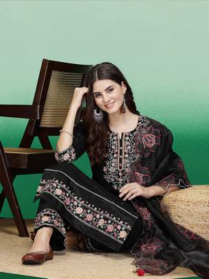 Women black color embroidery staright kurta palazzo with dupatta set 1
