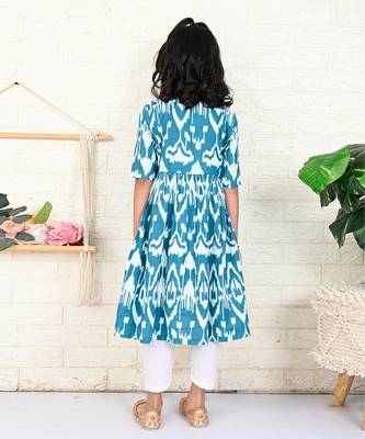 Teal cotton printed ikat kurta set 4