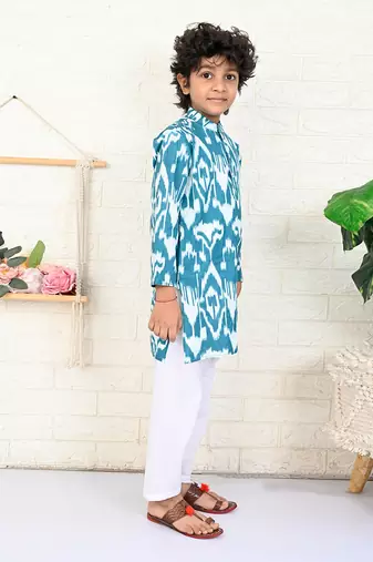 Blue cotton printed kurta set