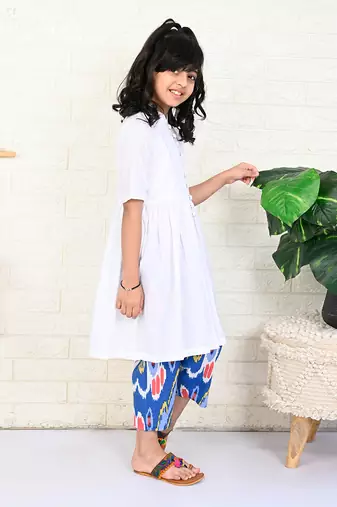 White cotton printed ikat kurta set