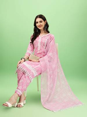 Printed Pink Cotton Silk Fabric with Lace border work Straight Kurta, Pant and Dupatta Set 5