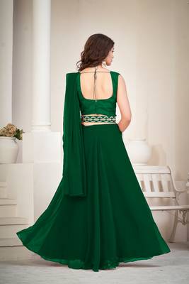 Green Colour Partywear Banglori Silk Lehenga Choli Set For Graceful And Trendy Girlish Looks 2