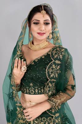 Green Colour Net Fabric Partywear Bridesmaid Lehenga Choli For Girls 3