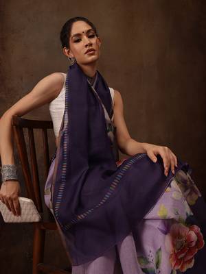Lavender Floral Digital Printed Cotton Blend Saree 4