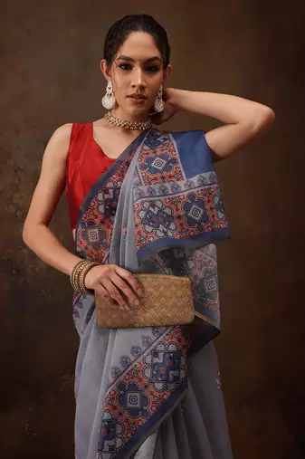 Grey Floral Digital Printed Cotton Blend Saree