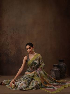 Multicolor Floral Digital Printed Silk Blend Saree 3