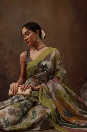 Multicolor Floral Digital Printed Silk Blend Saree