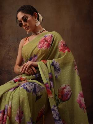 Mahendi Floral Digital Printed Chiffon Saree 4