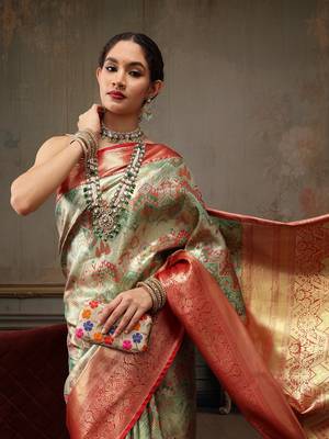 Multicolor Geomatric Woven Design Silk Blend Saree 4