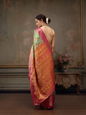 Parrot Green Floral/Leaf Woven Design Silk Blend Saree 3