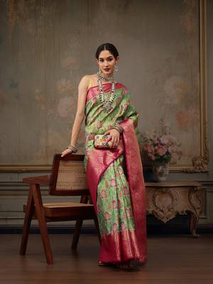 Parrot Green Floral/Leaf Woven Design Silk Blend Saree 4