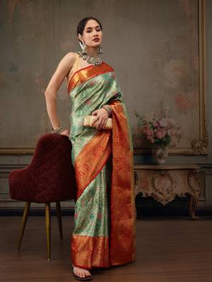 Green Floral Woven Design Silk Blend Saree 1
