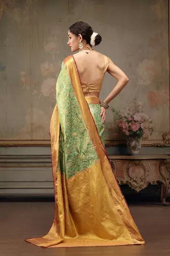 Green Floral Woven Design Silk Blend Saree
