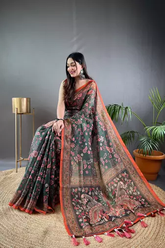 Green Cotton Blend Woven Work &  Rich Pallu Saree With Blouse