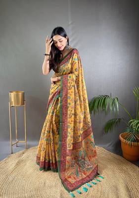 Yellow Cotton Blend Designer Zari Weaving Rich Pallu Saree With Blouse 1