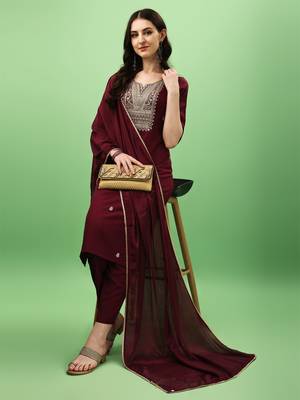 Women Embroidered Rayon Slub Straight Kurta Pant Dupatta Set 3