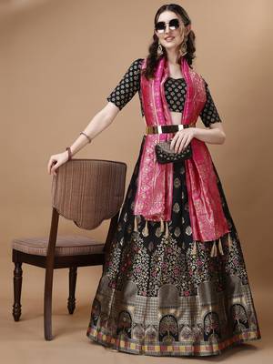 BLACK BROCADE FABRIC 1