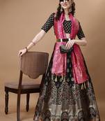 BLACK BROCADE FABRIC