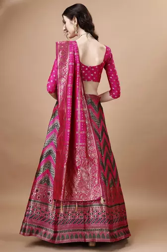 BLACK BROCADE FABRIC