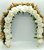 White & gold hair gajra