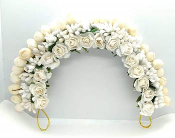 White bridal gajra 3