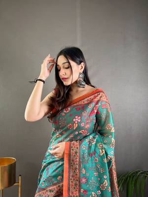Teal Cotton Blend & Designer Zari Weaving Rich Pallu Saree With Blouse 3