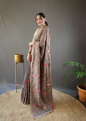 Brown Leelavanti tussar silk bland embroidary work saree with Blouse 2