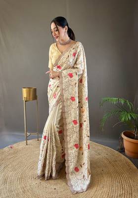 Cream Leelavanti tussar silk bland embroidary work saree with Blouse 1