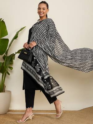 Winered woman black with black embroidery kurta set with cotton dupatta 3