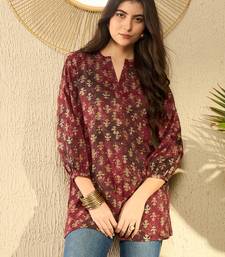 maroon abstract printed regular tunic