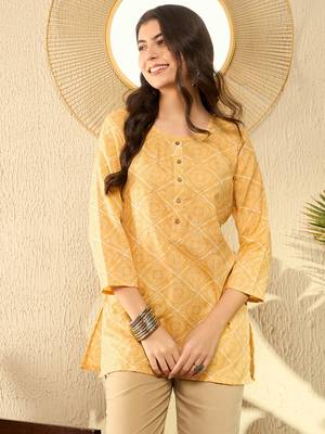 women yellow cotton blend bandhani printed regular tunic 2