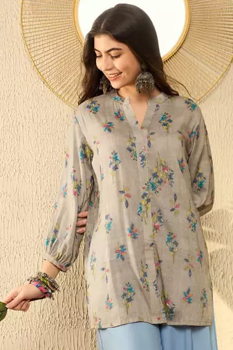 women grey poly rayon floral printed regular tunic