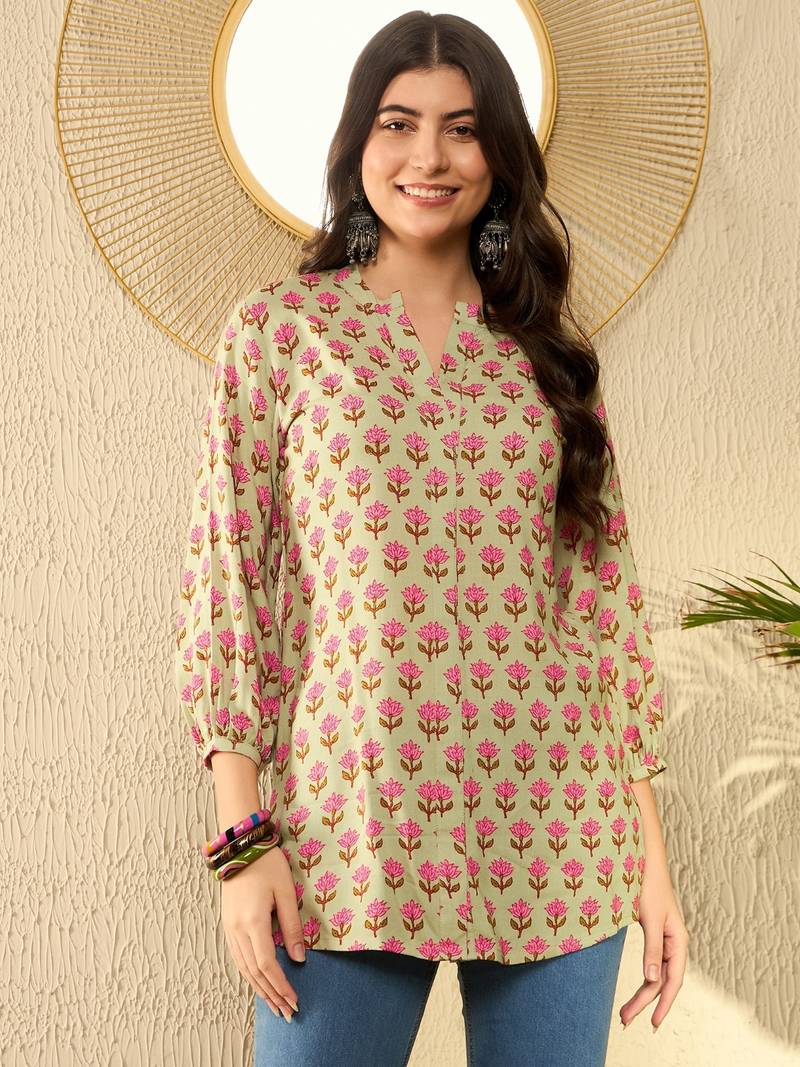 women green viscose rayon floral printed regular tunic