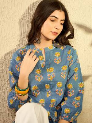 blue floral printed regular tunic 2