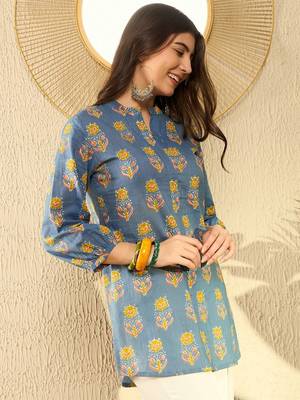 blue floral printed regular tunic 3