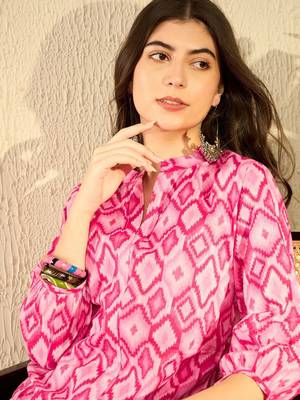 women pink cotton blend ikat printed regular tunic 4