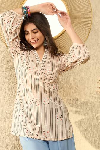 women peach cotton blend striped printed regular tunic