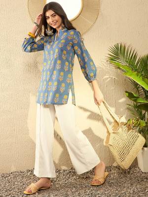 blue floral printed regular tunic 5