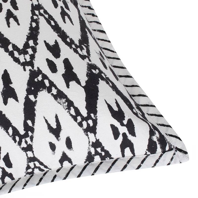 Black and white Block Printed Cushion Cover (Set of 2pcs)