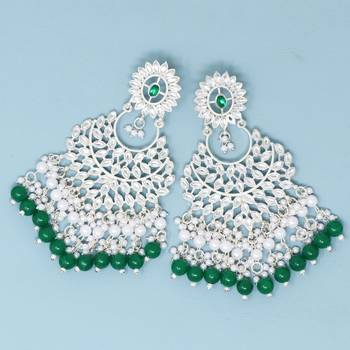 Kundan type zumka earring for girls 3