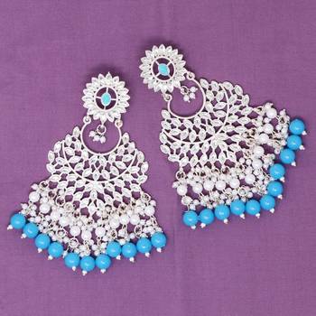 Kundan type zumka earring for girls 3